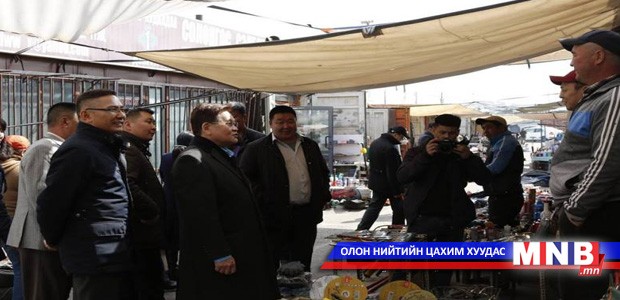 Авто машины худалдаа эрхлэгчидтэй уулзав