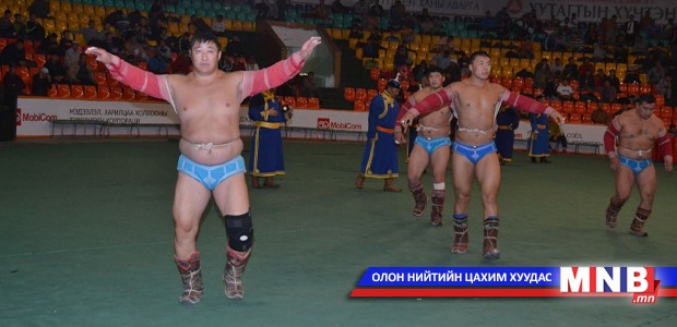 Эх орончдын өдрийн барилдаан цуцлагджээ
