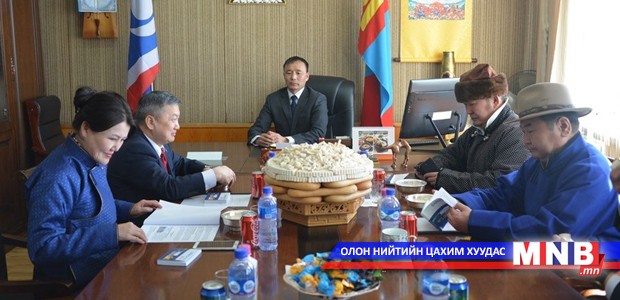 УИХ-ын дарга З.Энхболд Баянхонгор аймагт ажиллаж байна