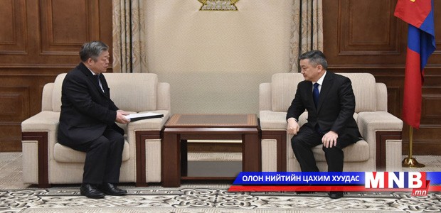 Монгол Улс дахь хүний эрх, эрх чөлөөний байдлын талаарх илтгэлийг өргөн барив