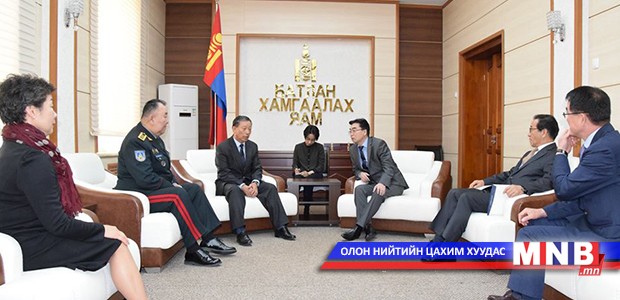 Монголд БНСУ-ын генералууд айлчилж байна