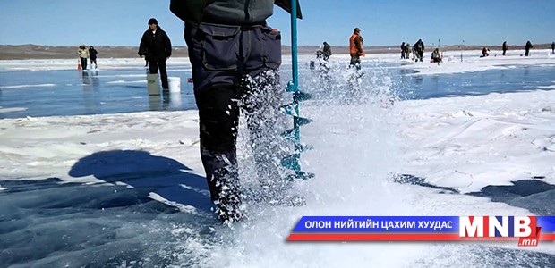 Буйр нууранд загасчилж байсан дөрвөн иргэн осолджээ