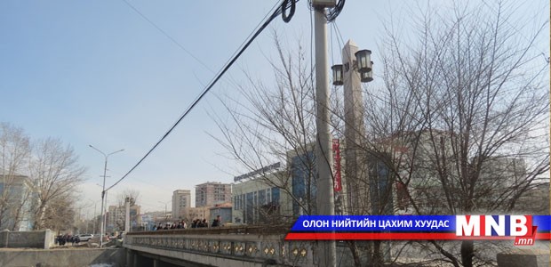 Гэрэлтүүлэг болон троллейбусны шонгоор татсан кабель эзэмшигчдийн анхааралд