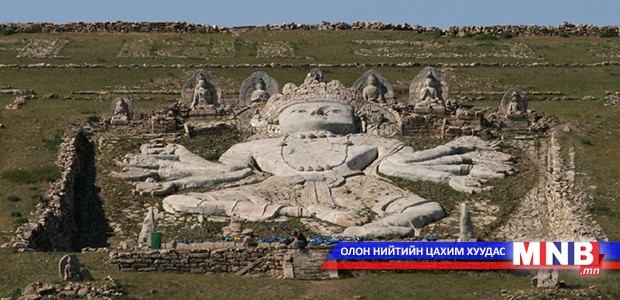 “Их Бурхант” буюу найман аюулаас аврагч Жанрайсиг бурхан