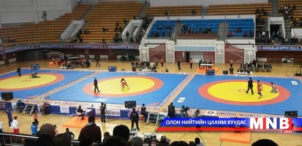 Чөлөөт бөхийн олимпийн эрх олгох тэмцээнийг "Монголын мэдээ" сувгаар...
