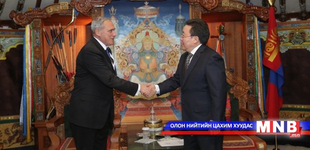 Монгол Улсын Ерөнхийлөгчид Итали Улсын парламентын Сенатын танхимын Ерөнхийлөгч бараалхав