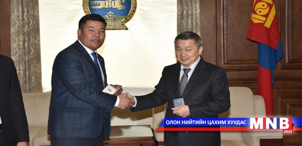 Монголын либерал намын удирдлагууд АН-д элсчээ