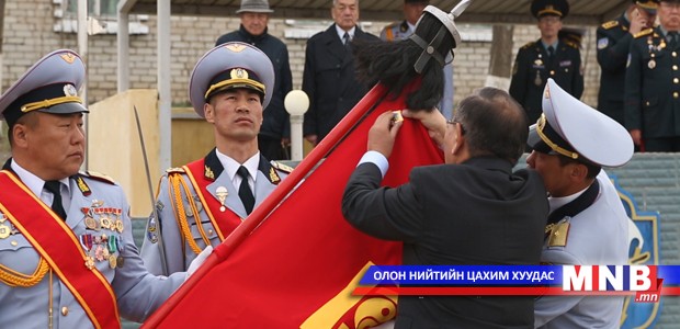 Зэвсэгт хүчний 084 дүгээр ангийг Цэргийн гавьяаны одонгоор шагналаа