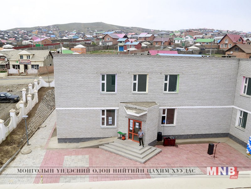 Баянзүрх дүүргийн 22 дугаар хороонд бага сургууль, цэцэрлэгийн цогцолбор ашиглалтад орлоо
