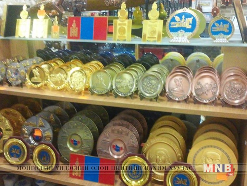 Монголын Үндэсний Музей тоног төхөөрөмж хүлээн авна