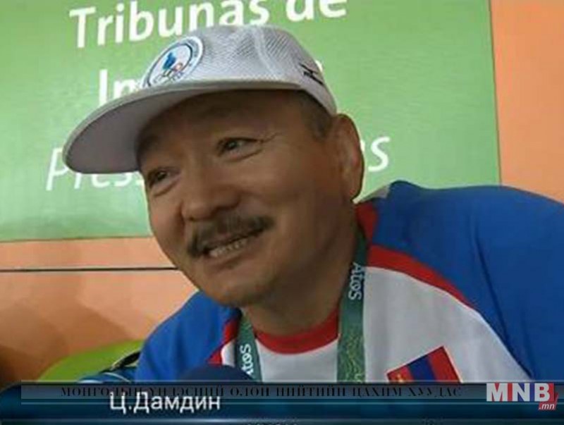 Ц.Дамдин: Д.Сумъяаг Монголын анхны эмэгтэй алтан медальтан болох нь гэж бодож байлаа