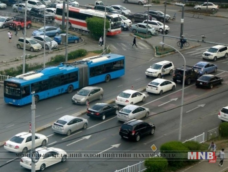 Улсын дугаар нь тэгш тоогоор төгссөн авто машин өнөөдөр замын хөдөлгөөнд оролцоно