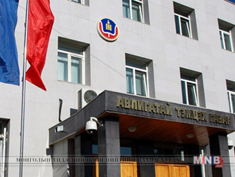 Шинээр сонгогдсон Иргэдийн хурлын төлөөлөгчид хөрөнгө, орлогоо мэдүүлж байна