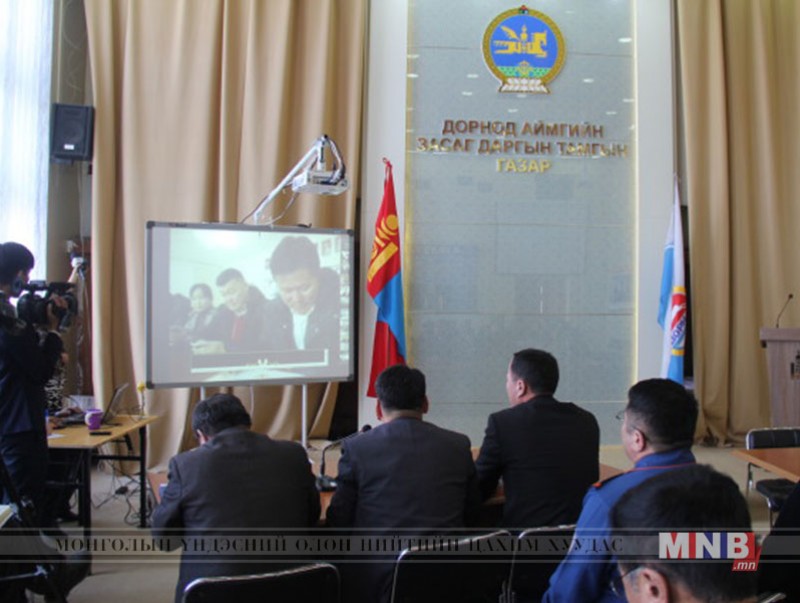 Сумдын удирдлагуудтай өвөлжилтийн бэлтгэл ажлын талаар цахимаар хуралдав