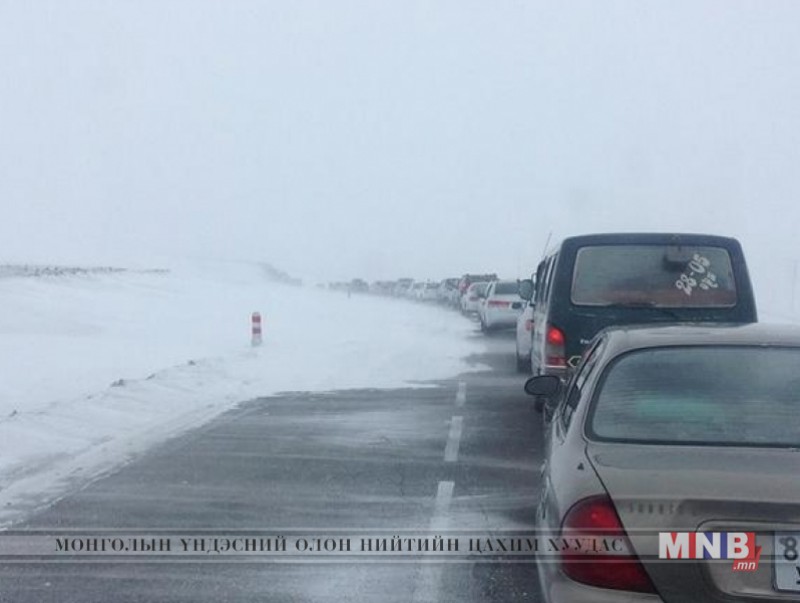 Зарим аймгуудаас гарах авто замыг хаалаа