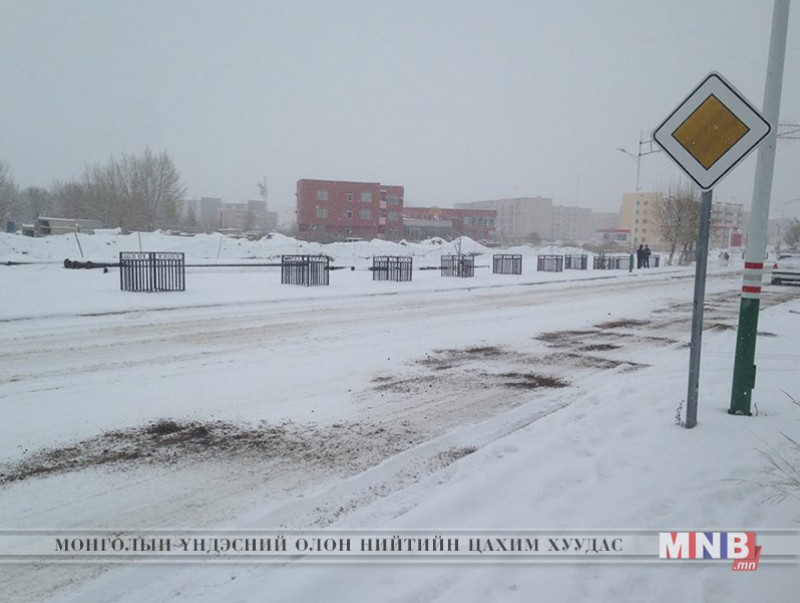 Дорнод аймгийн нийт нутгаар цасны зузаан 1-19 см байна