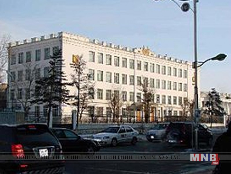 1 дүгээр сургууль гар утас хэрэглэхгүй байх сайдын тушаалыг биелүүлээгүй байна гэв