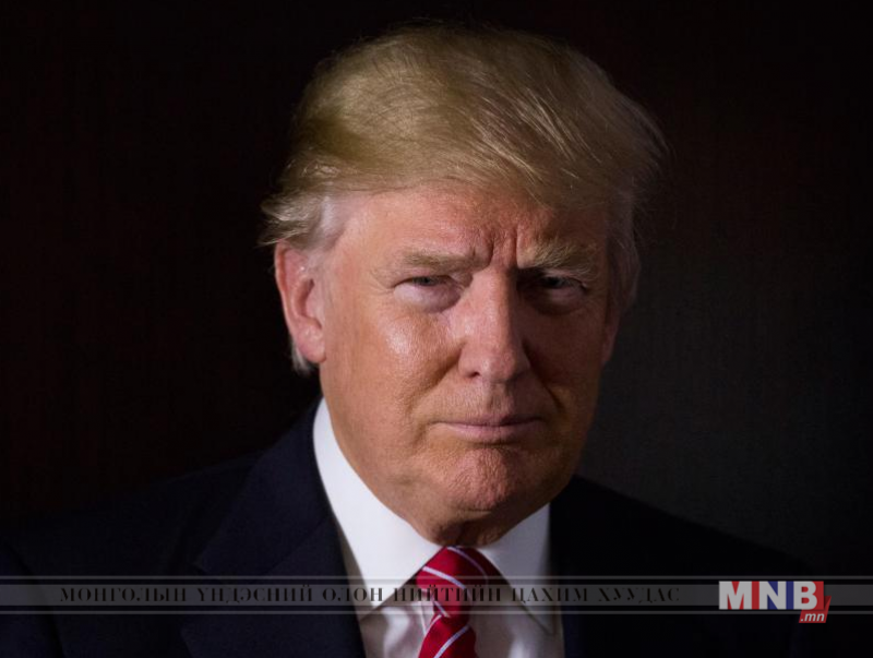 Дональд Трамп анхны ажлын айлчлалаа Индианаполисоос эхэллээ