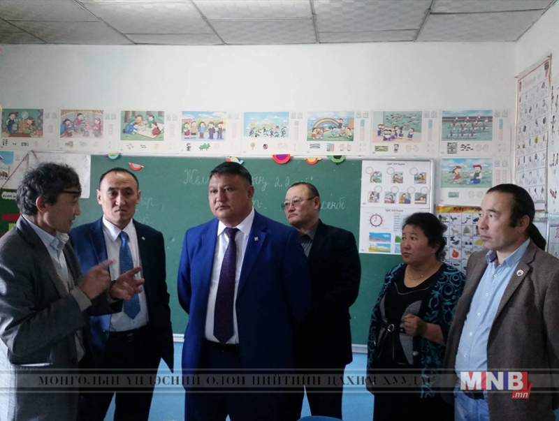 Баян-Өлгий аймгийн удирдлагууд хөгжлийн төвийн үйл ажиллагаатай танилцлаа