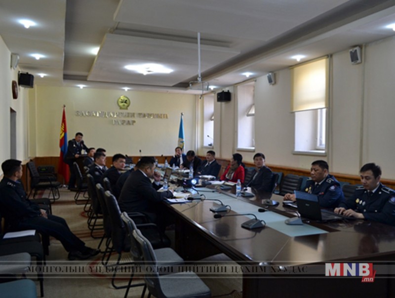 Цагдаагийн албаны тухай хуулийн шинэчилсэн найруулгын төслөөр хэлэлцлээ