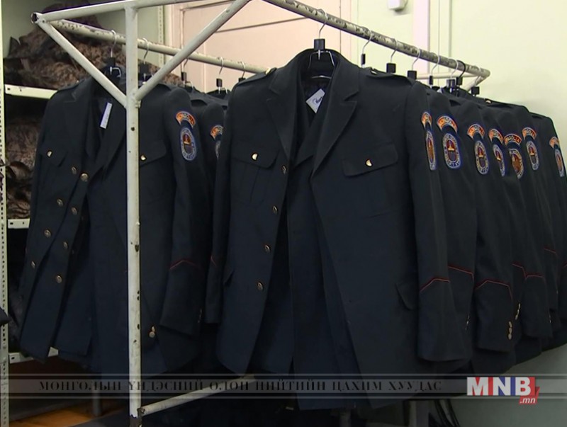 Монгол цэргийн дүрэмт хувцасны хөгжил үндэсний хэв маяг агуулдаг
