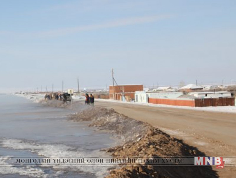Увс аймагт айл өрх усанд автах эрсдэл үүсээд байна