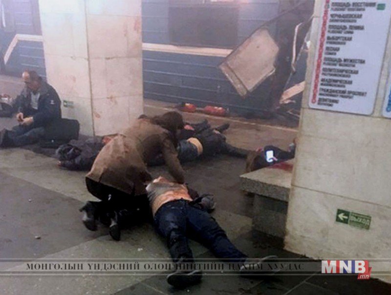 Санкт-Петербургт дэлбэрэлт болж, 11 хүн амь үрэгдлээ