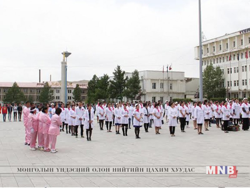 Өвөрхангай аймагт 100 цагаан нөмрөгтөн чууллаа
