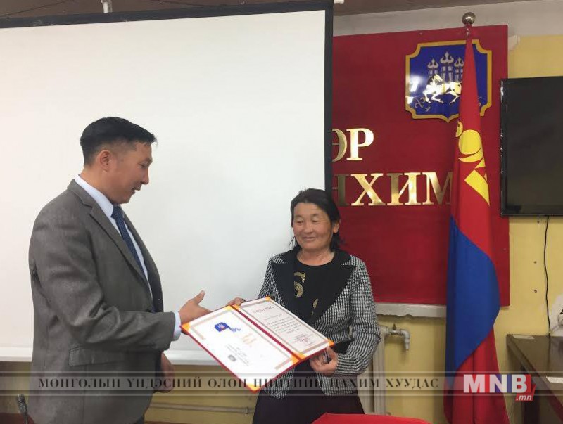 Иргэдтэй "Итгэлцлийн гэрээ" байгууллаа