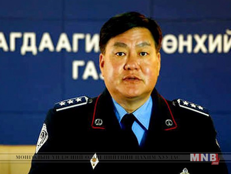 Санал тоолох машин худалдаж авахыг завдсан гэх иргэнийг шалгаж байна
