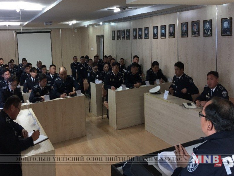 Замын цагдаагийн албаны дарга хөдөө орон нутагт ажиллалаа