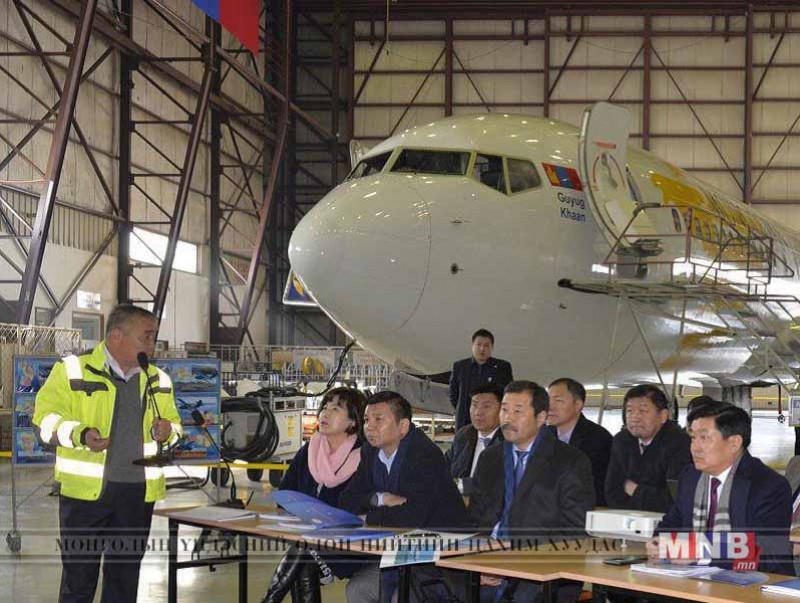 УИХ-ын зарим гишүүд “TBC-2MC” агаарын хөлгийн их засварын ажилтай танилцлаа
