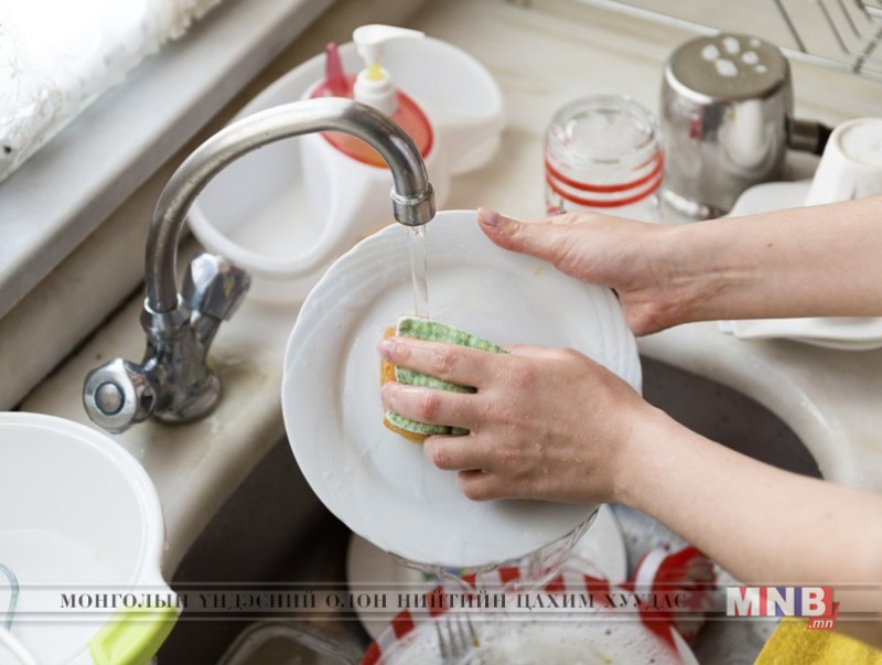 Аяга таваг, сав суулга угаах нь нас уртасхад нөлөөлдөг...