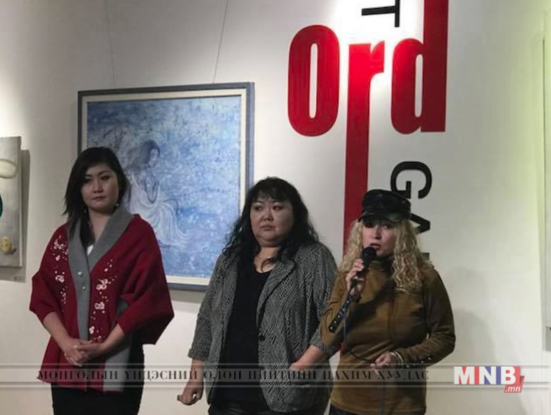 Хүчирхийллийн эсрэг “Төөрдөг байшин” уран бүтээлийн үзэсгэлэнгийн нээлт боллоо