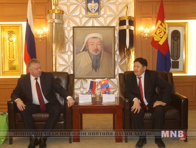 ОХУ-ын Өвөр байгалийн хязгаарын эрүүл мэндийн яамны төлөөлөл Чингис хотод айлчиллаа