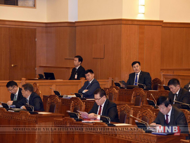 Дагалдах хуулийн төслүүдийн анхны хэлэлцүүлгийг хийж батлав