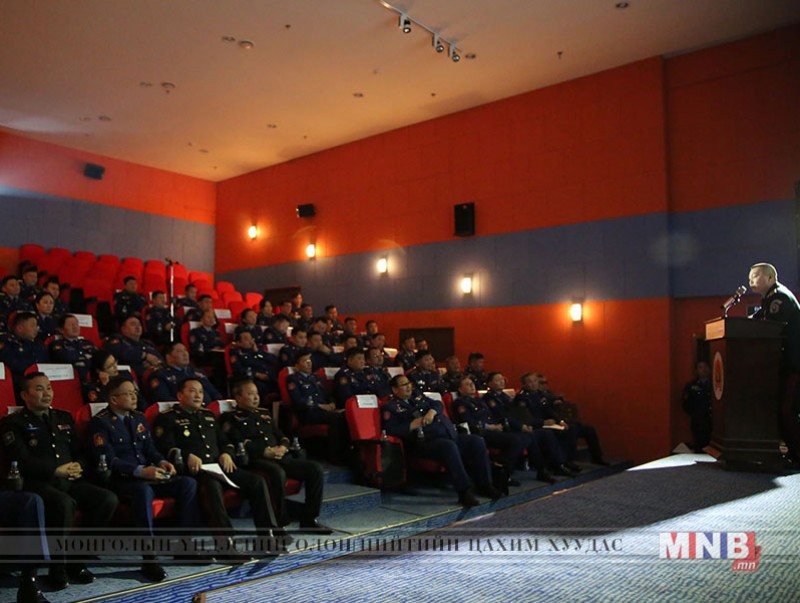 Удирдах ажилтны цугларалт үргэлжилж байна