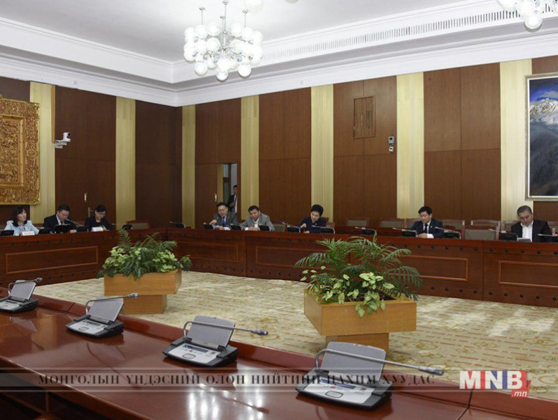Өргөдлийн байнгын хорооны хуралдаанаар ажлын хэсэг байгуулах асуудлыг түр хойшлууллаа