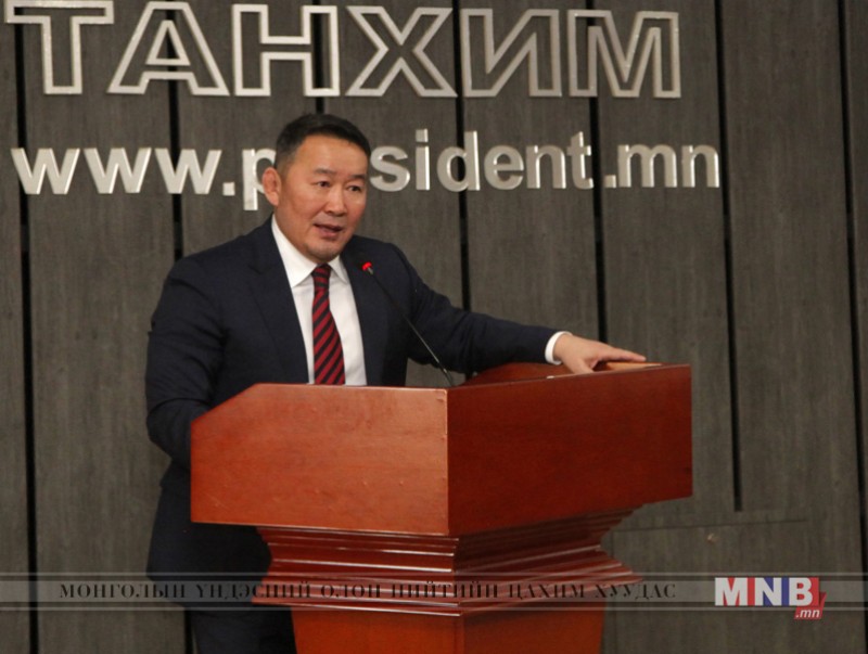 Монгол Улсын Ерөнхийлөгч, Зэвсэгт хүчний Ерөнхий командлагч Х.Баттулга генералуудтай уулзлаа