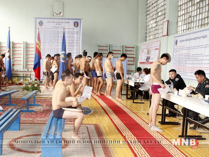 Цэргийн насныхны бие бялдрын хөгжилд анхаарна