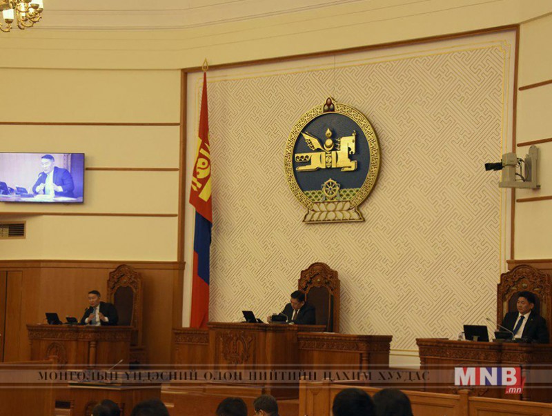 Агаарын бохирдлыг бууруулахтай холбогдсон хууль тогтоомжийн төслүүдийг хэлэлцлээ