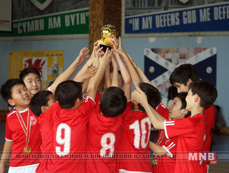 Футзалын өсвөр үеийнхний "BSU Futsal Cup" тэмцээн болов