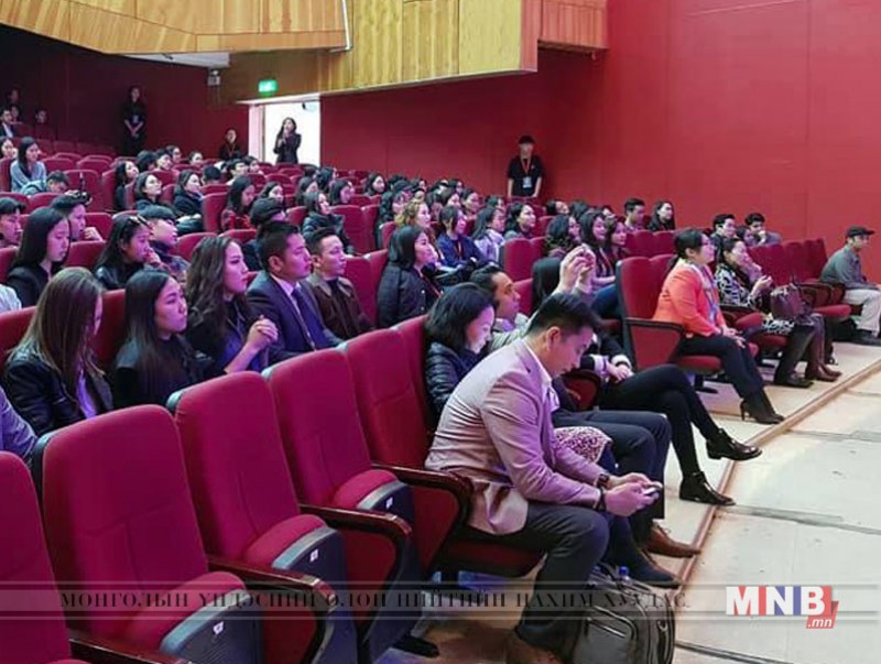 “TEDx” залуучуудын чуулганыг дэмжиж ажиллалаа