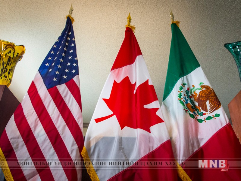 NAFTA-ийн асуудлаарх шинэ тохиролцоонд Трамп гарын үсэг зурахаас татгалзлаа