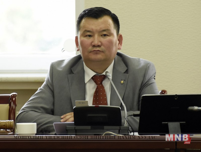 Хууль зүйн байнгын хороо хуралдав
