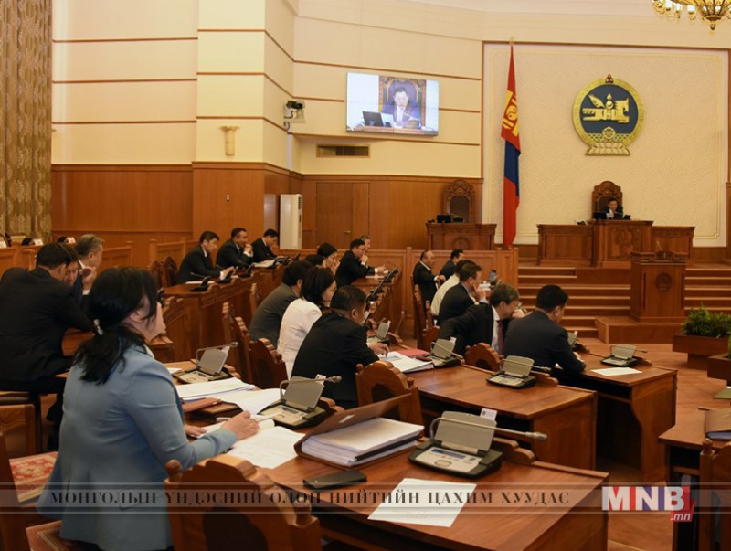 Эд хөрөнгийн эрхийн улсын бүртгэлийн тухай хуулийн шинэчилсэн найруулгын төслийн анхны хэлэлцүүлгийг хийлээ