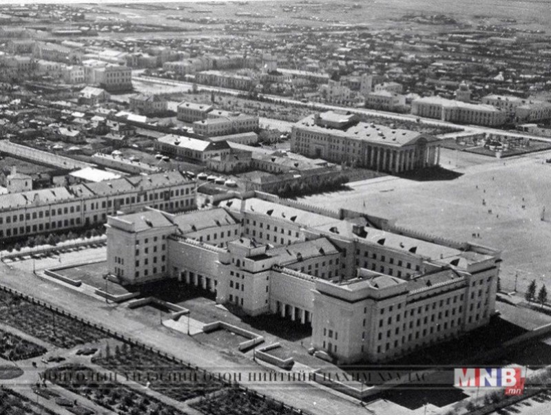 "Саарал ордон" сүндэрлэсэн түүхээс...