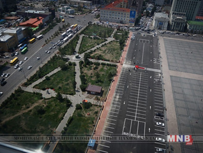 Сүхбаатарын талбайн авто зогсоолын ажиллах цагийг сунгалаа