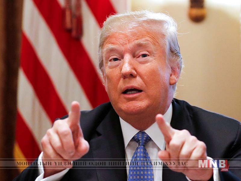 Трамп хүмүүнлэгийн алдаа гаргахгүй байхыг ОХУ болон Иранд анхааруулжээ