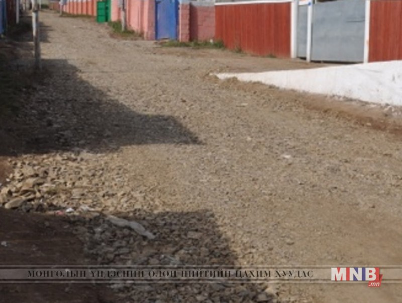 12.050 м.кв талбайн замыг хусч, тэгшлэв